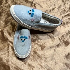 Disney Tsum Tsum Sulley Slip-On womens shoe size 7.5 US monsters inc character d